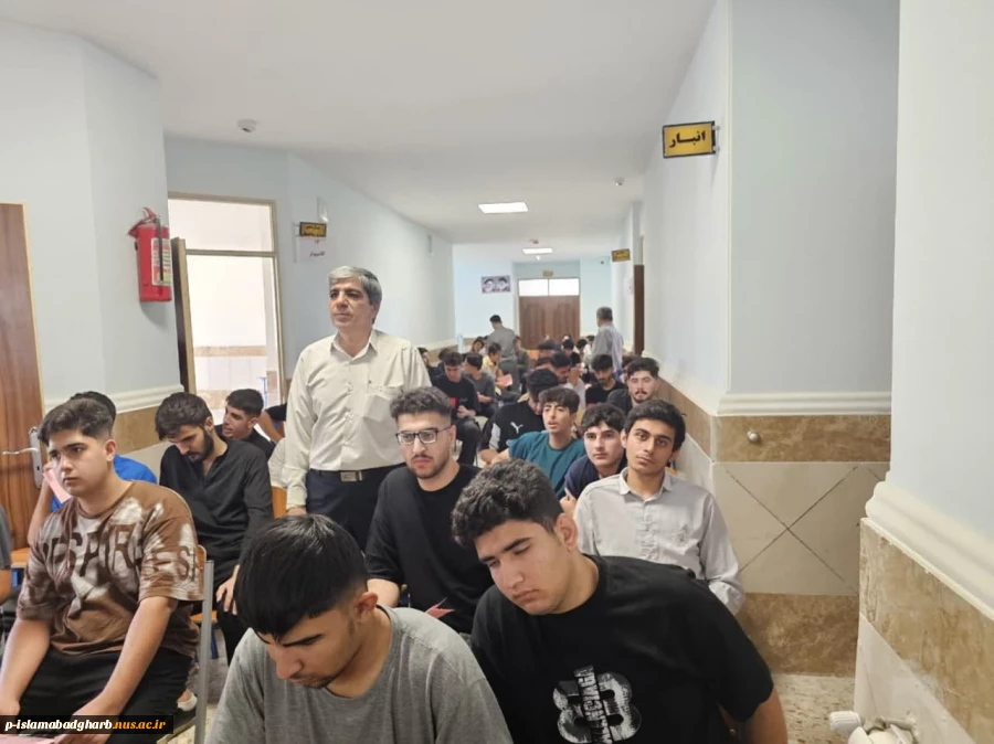 به منظور شناساندن هرچه بهتر دانشگاه ملی مهارت صورت گرفت: 2